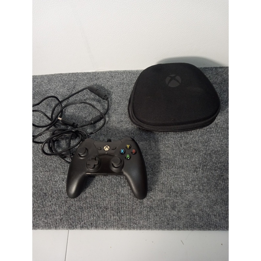 Power A Black Wired Controller for Microsoft Xbox 360 S 1414133-01 With Case